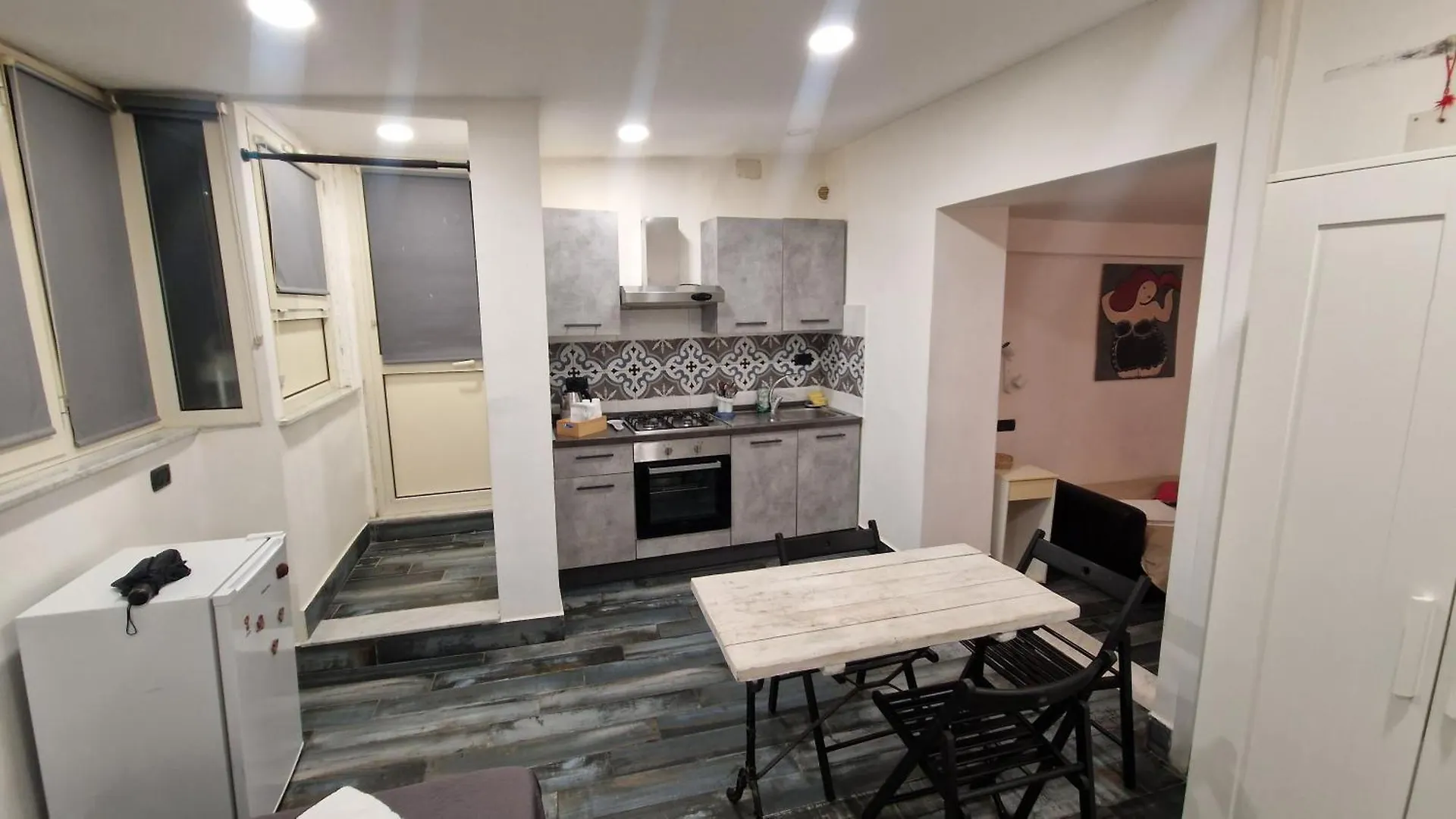 Tribunali Apartments نابولي إيطاليا