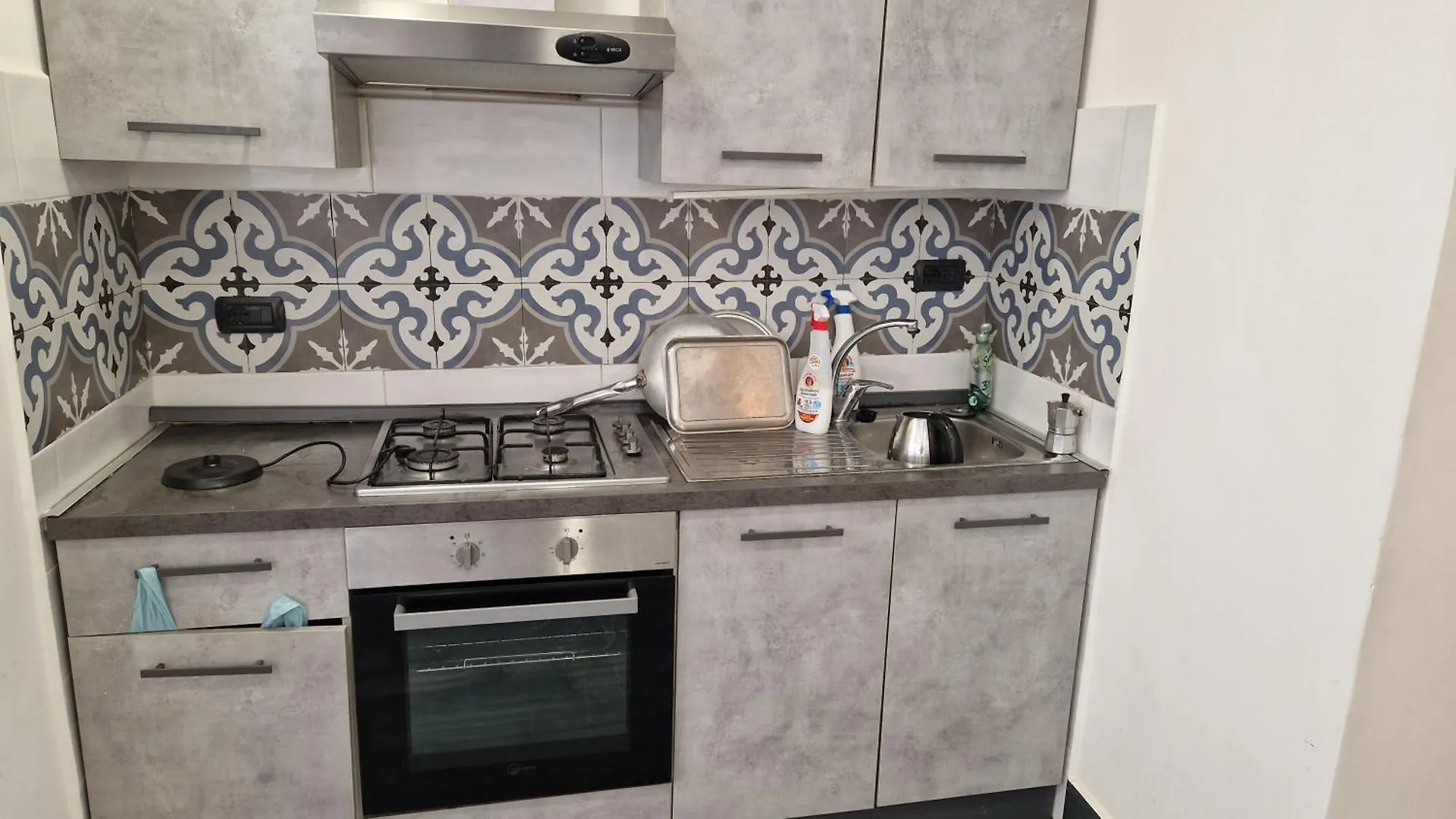 Tribunali Apartments نابولي بيت ضيافة