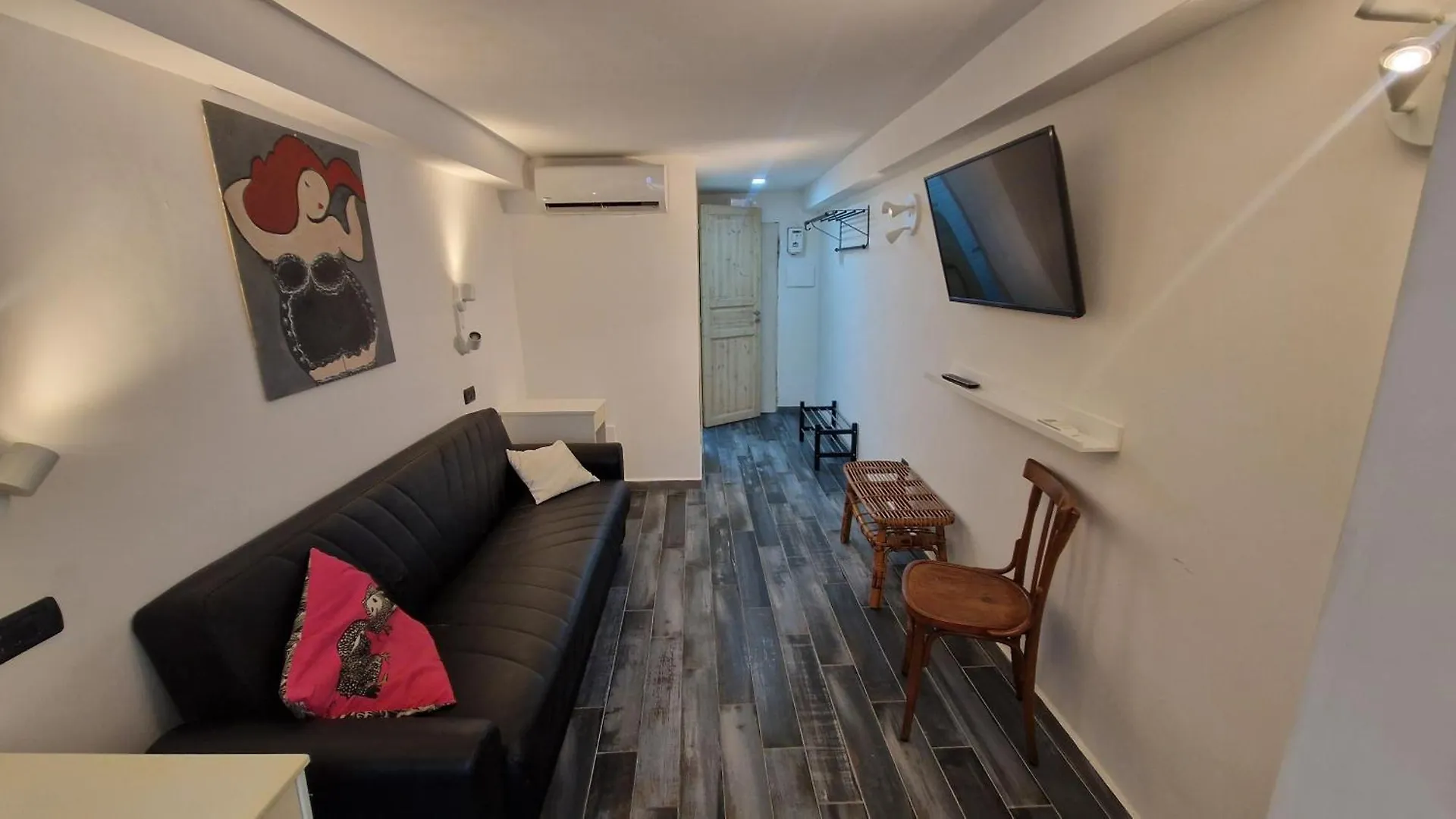 Tribunali Apartments Naples